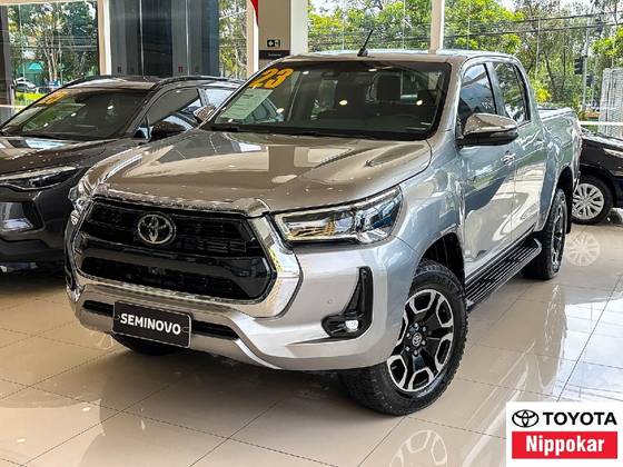 TOYOTA HILUX 2.8 D-4D TURBO DIESEL CD SRX LIMITED 4X4 AUTOMÁTICO